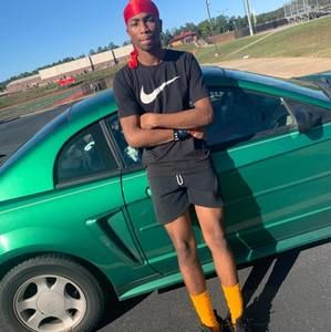 Meet your Posher, Damiend